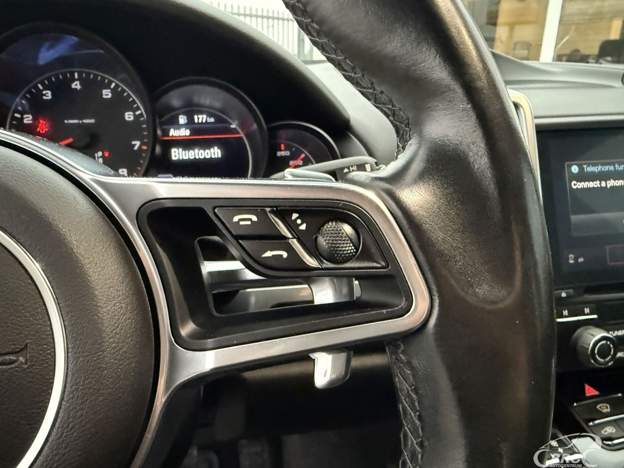 Porsche Cayenne | 21