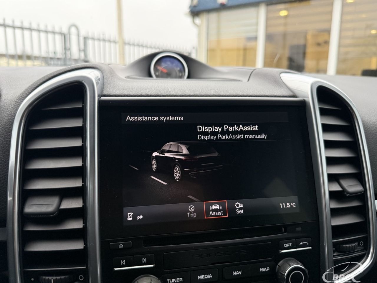 Porsche Cayenne | 28