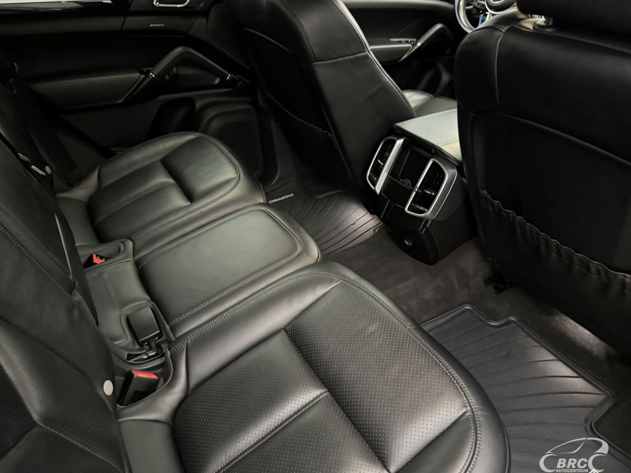 Porsche Cayenne | 8