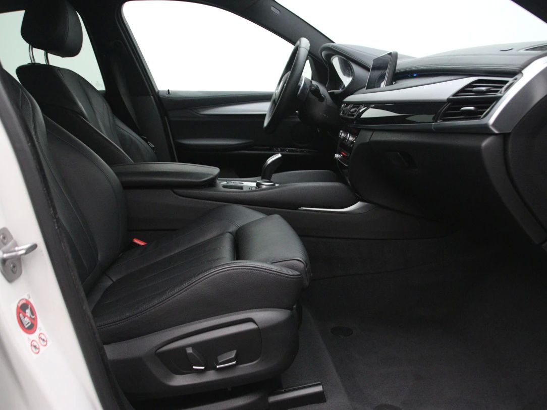 BMW X6 | 12