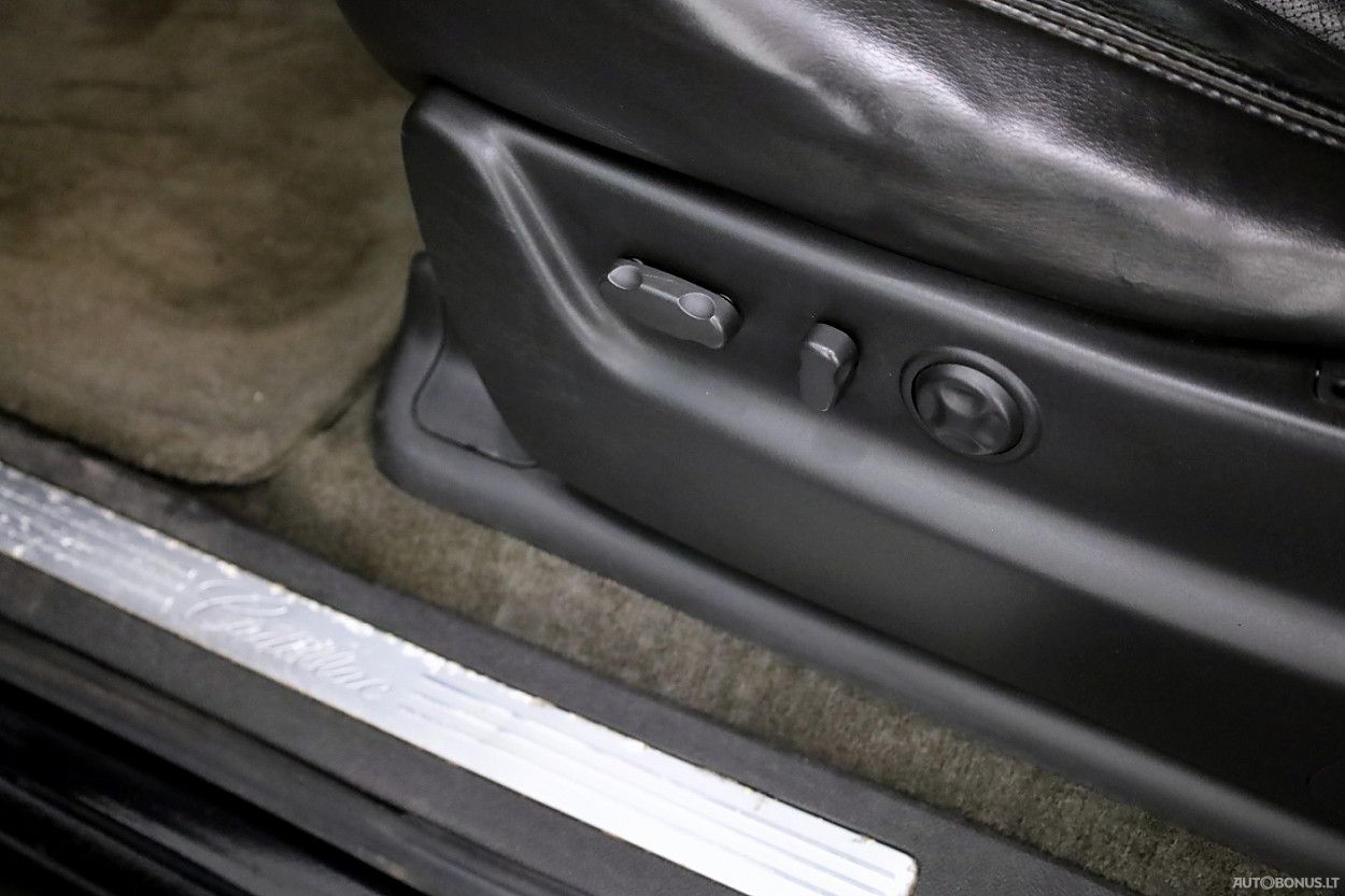 Cadillac Escalade | 13