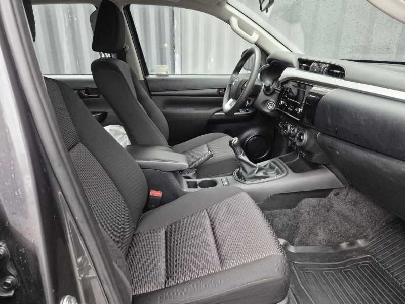 Toyota Hilux | 6