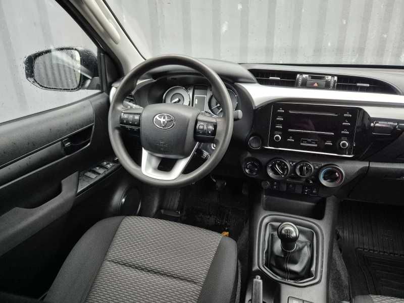 Toyota Hilux | 5