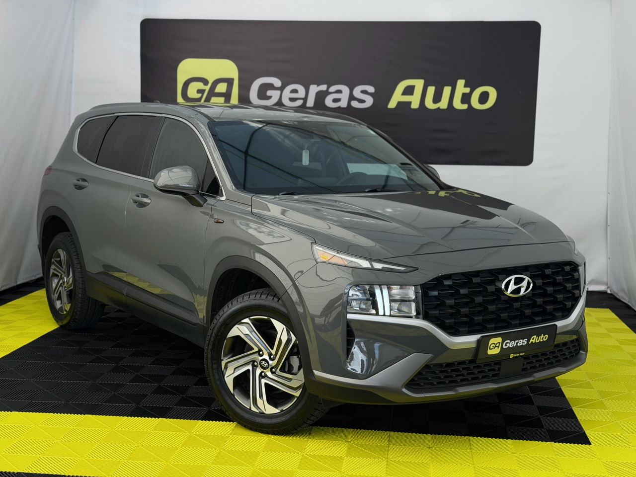 Hyundai Santa Fe | 2
