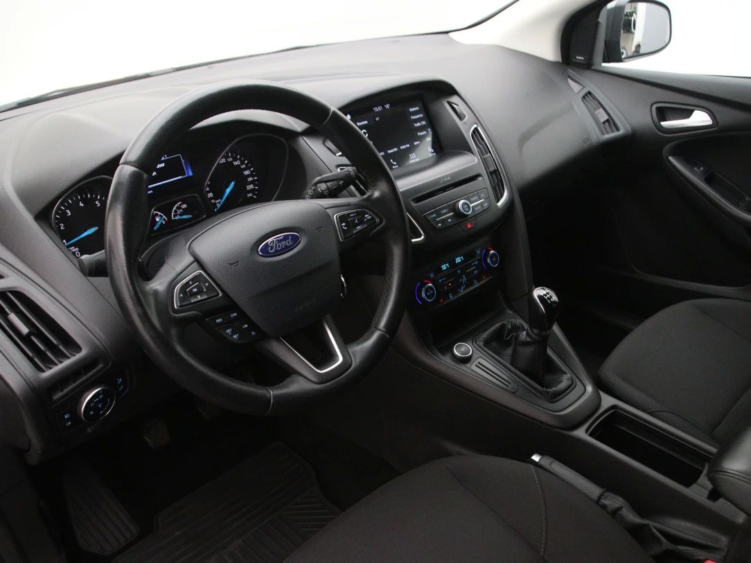 Ford Focus | 15