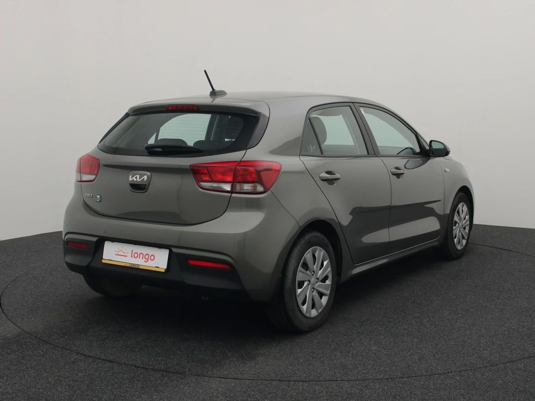 Kia Rio | 7