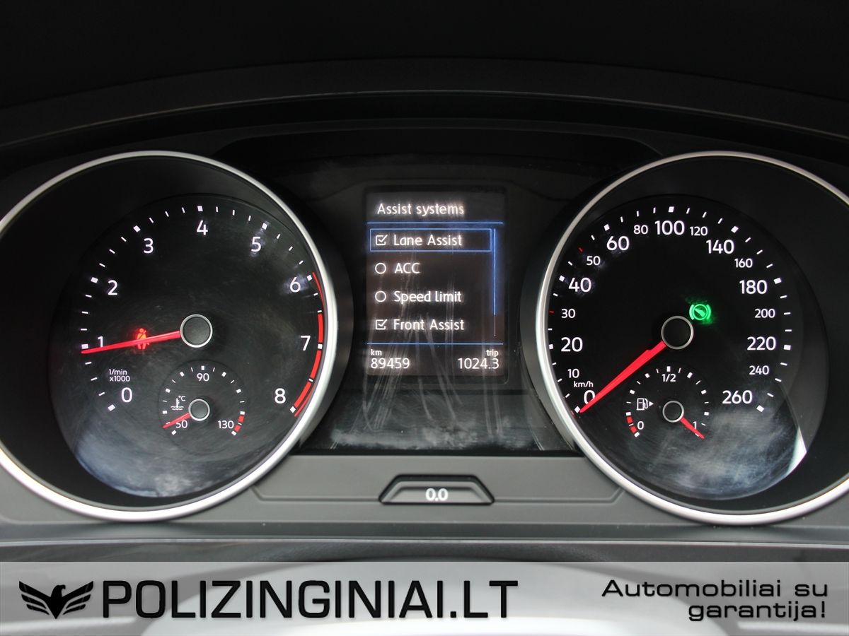 Volkswagen Tiguan | 8