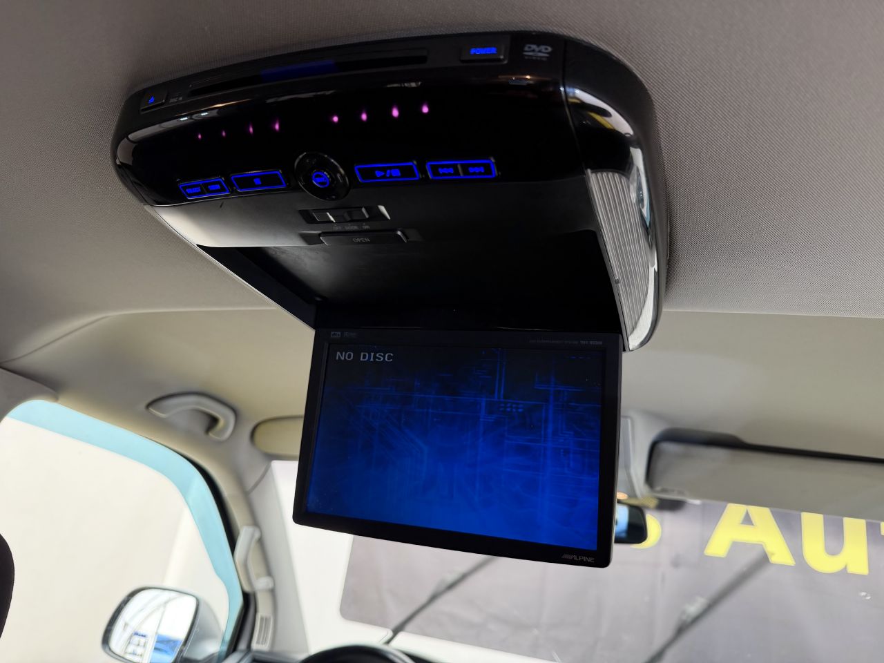 Volkswagen Caravelle | 17