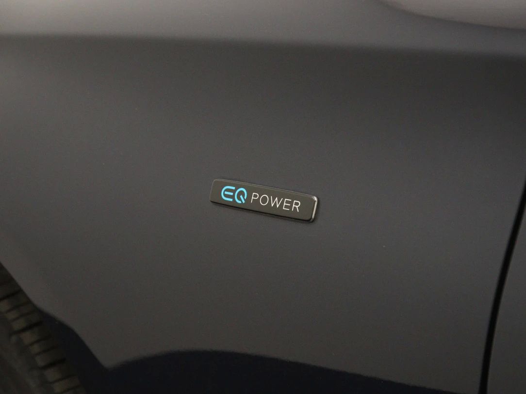 Mercedes-Benz C300 | 45