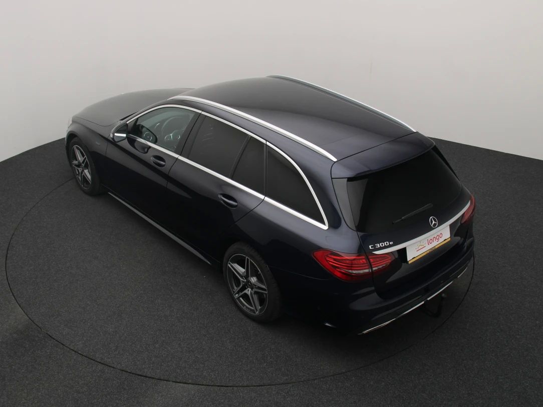 Mercedes-Benz C300 | 11