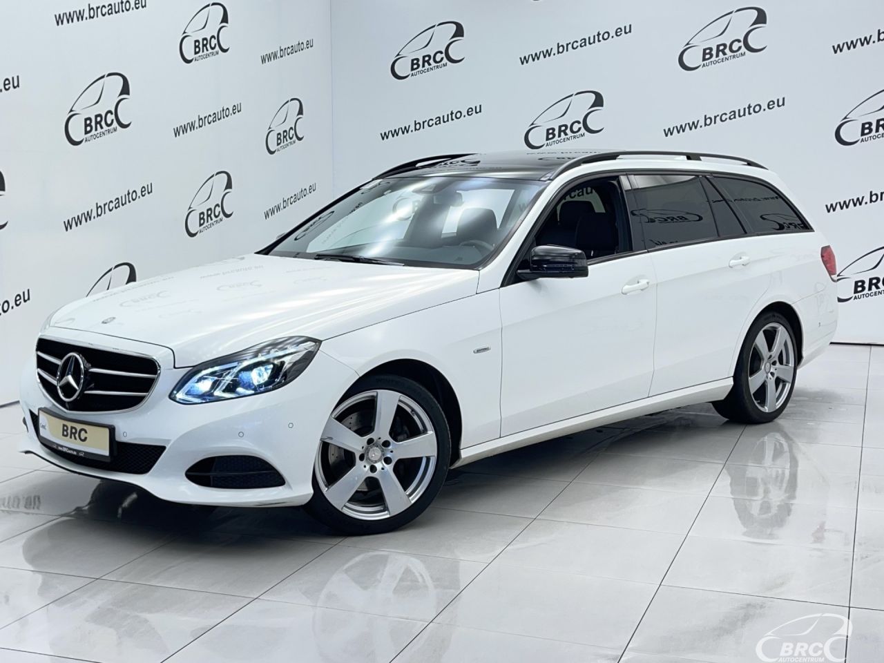 Mercedes-Benz E220, 2.1 l., universalas