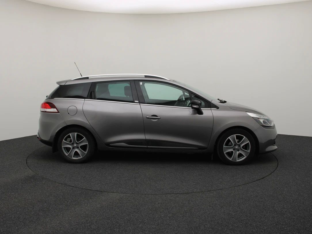Renault Clio | 6