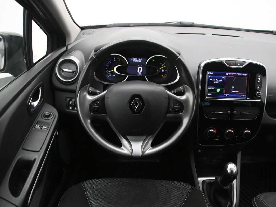 Renault Clio | 14