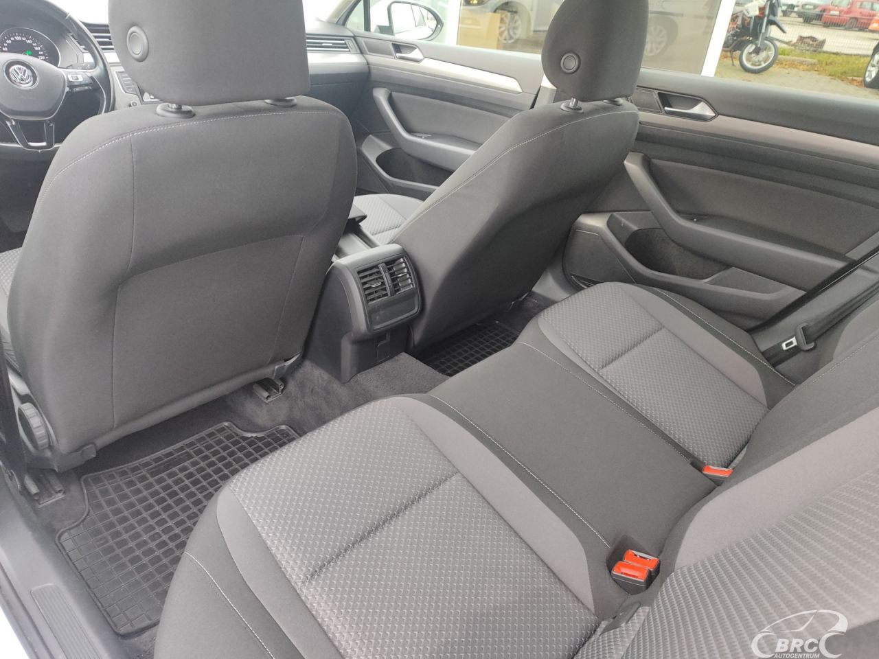 Volkswagen Passat | 14