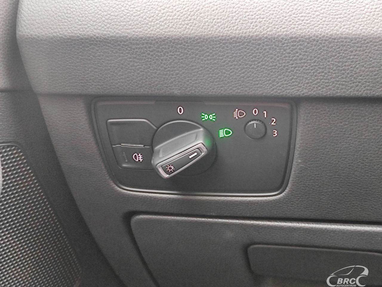 Volkswagen Passat | 21