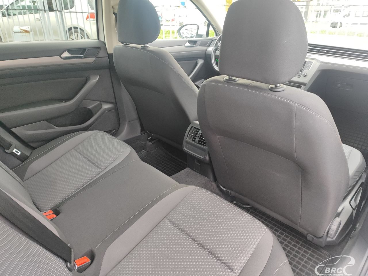 Volkswagen Passat | 10