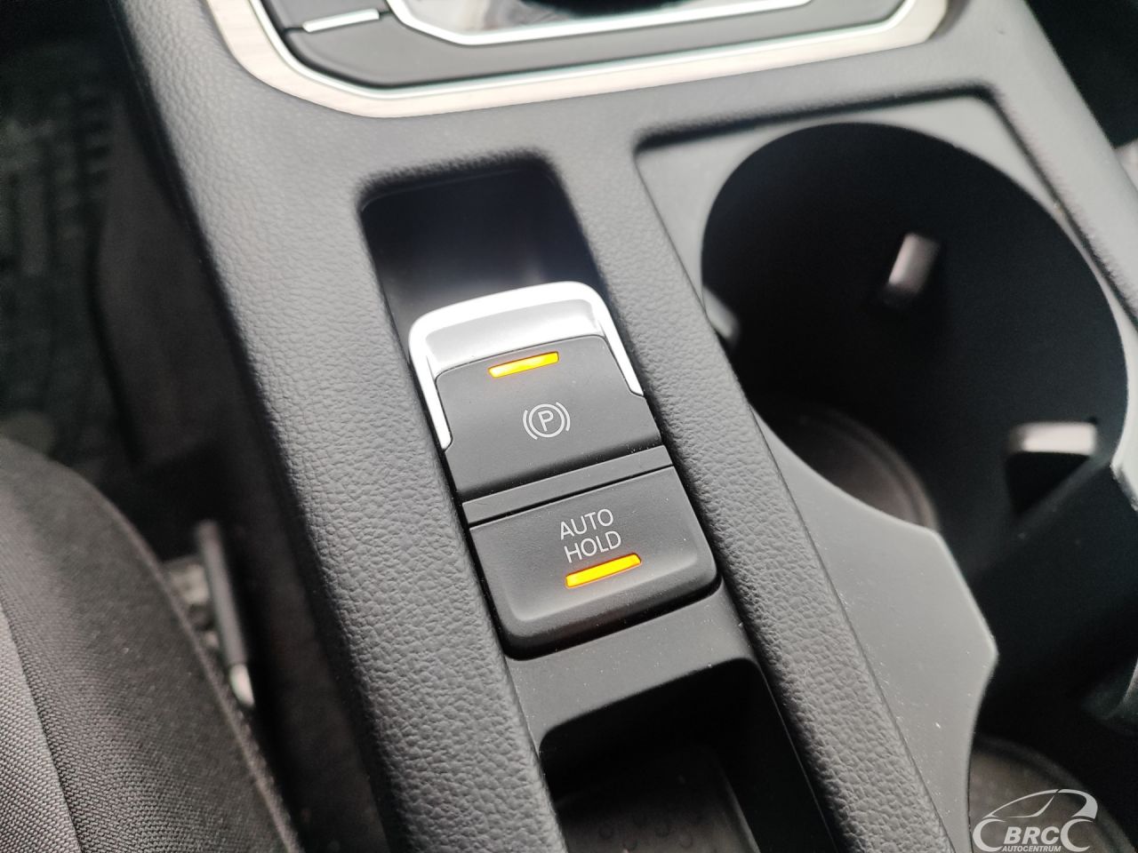 Volkswagen Passat | 23