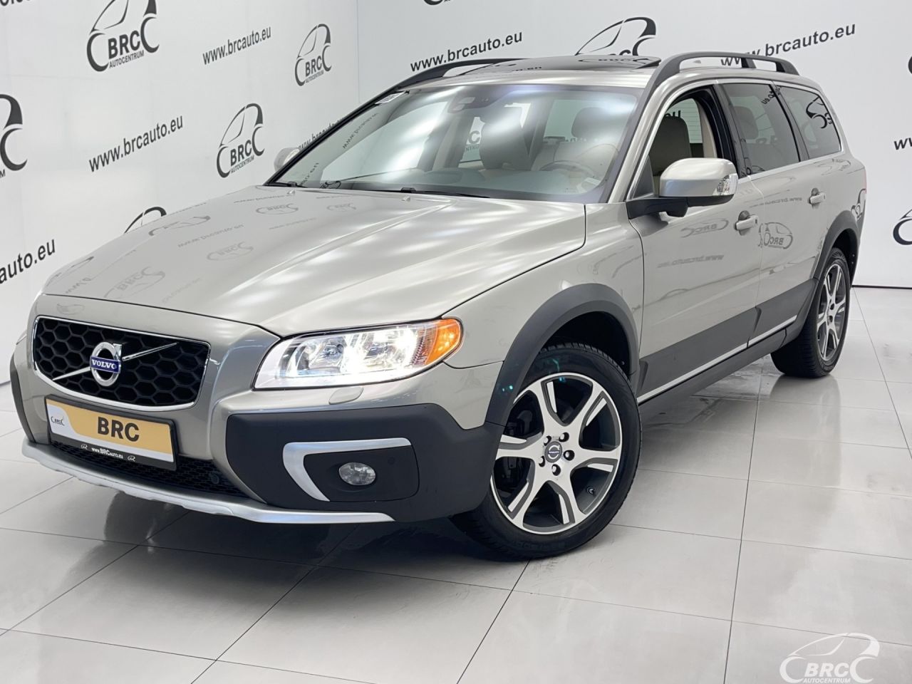 Volvo XC70 | 78