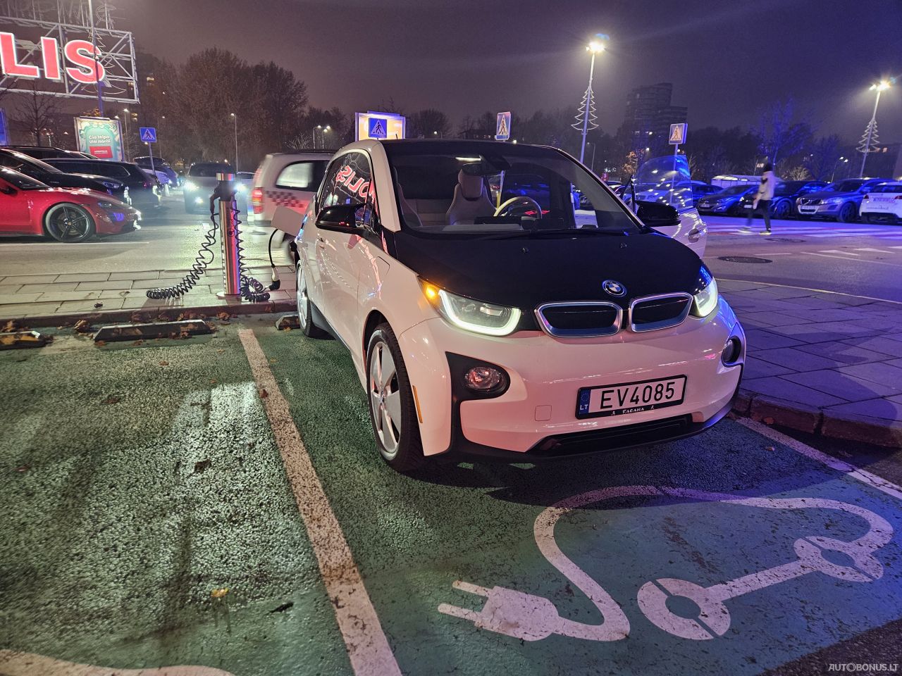 BMW i3 | 4