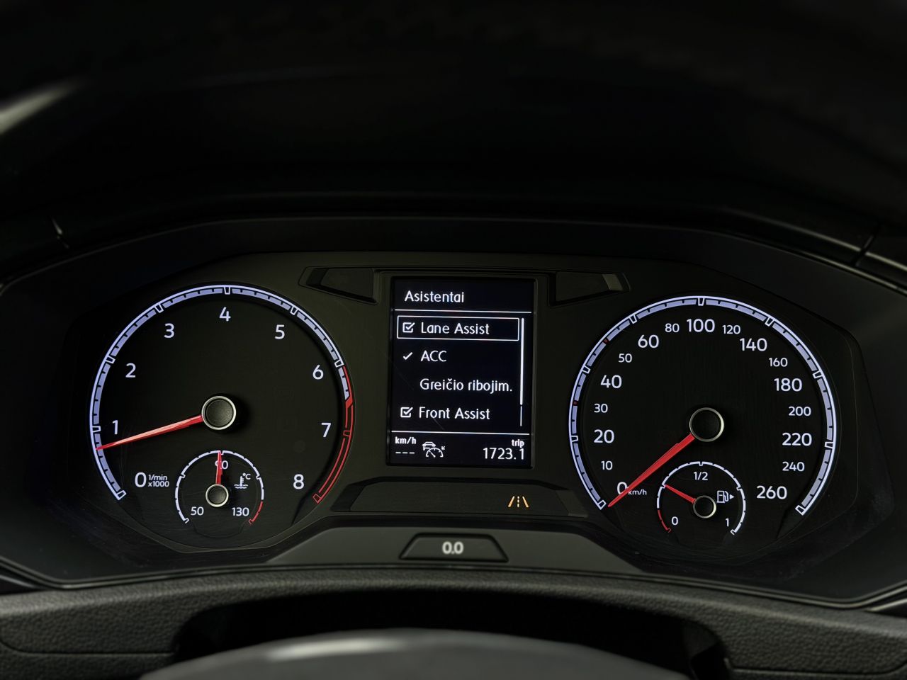 Volkswagen T-Roc | 20