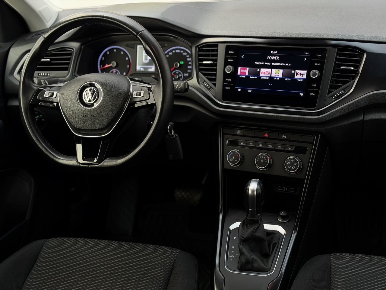 Volkswagen T-Roc | 14