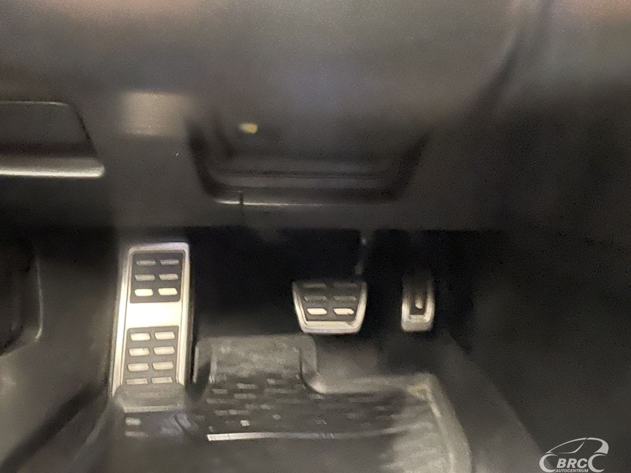 Volkswagen Arteon | 24