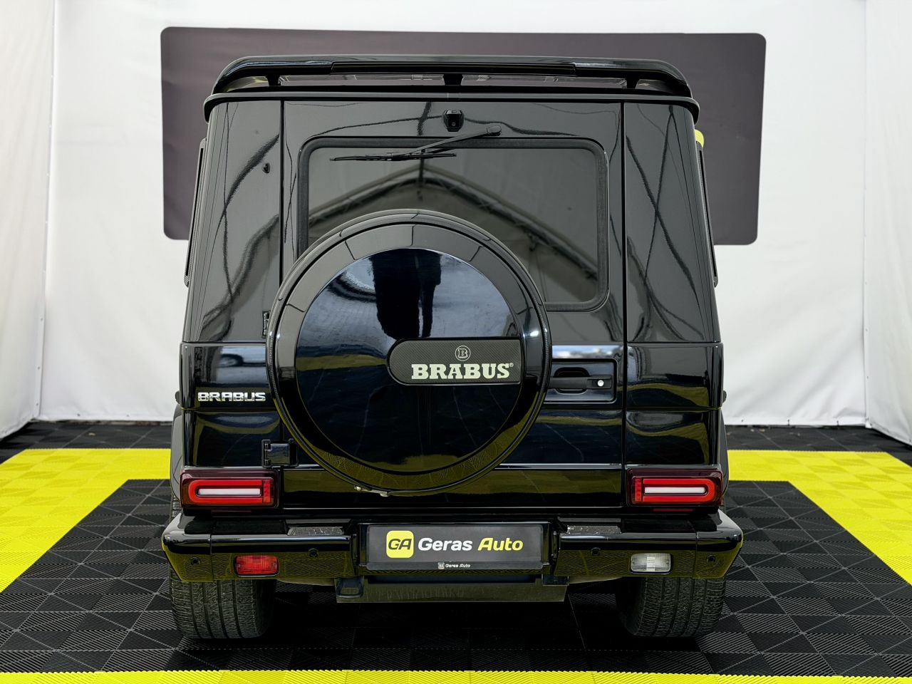 Mercedes-Benz G63 AMG | 4