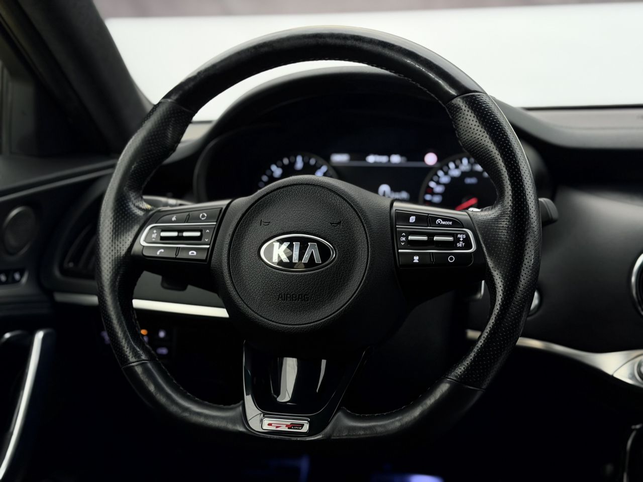 Kia Stinger | 15