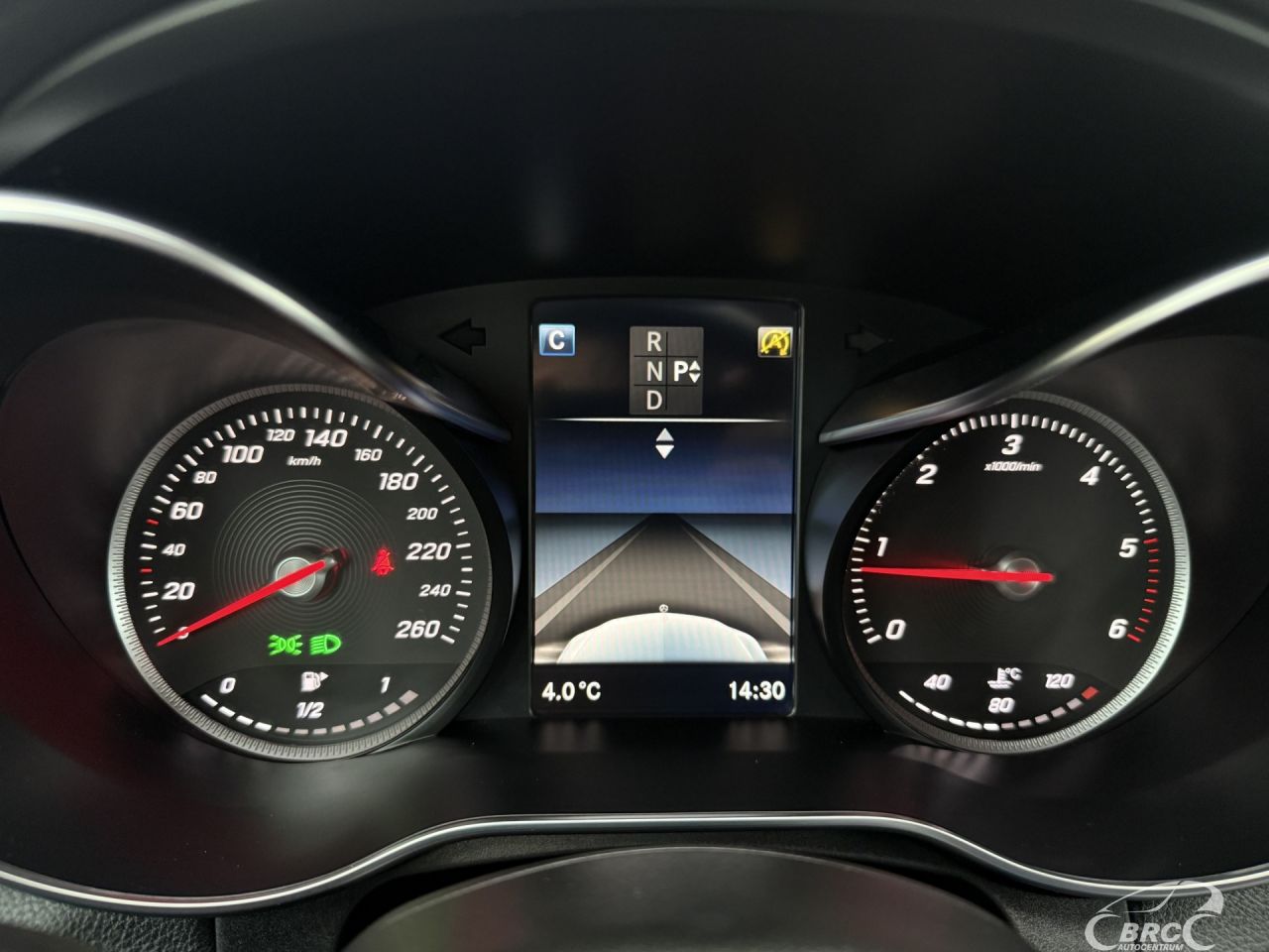 Mercedes-Benz C250 | 37