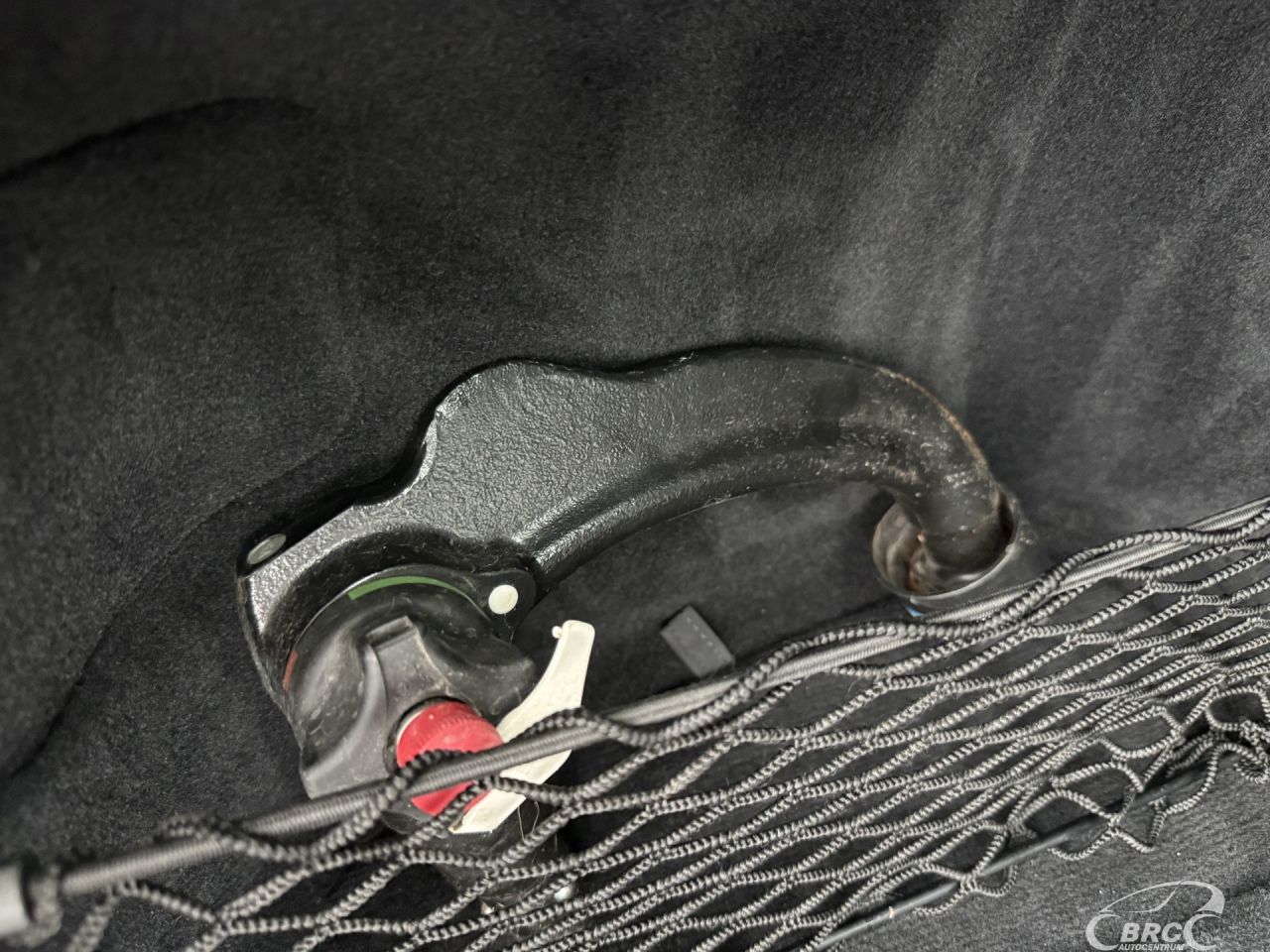 Mercedes-Benz C250 | 13