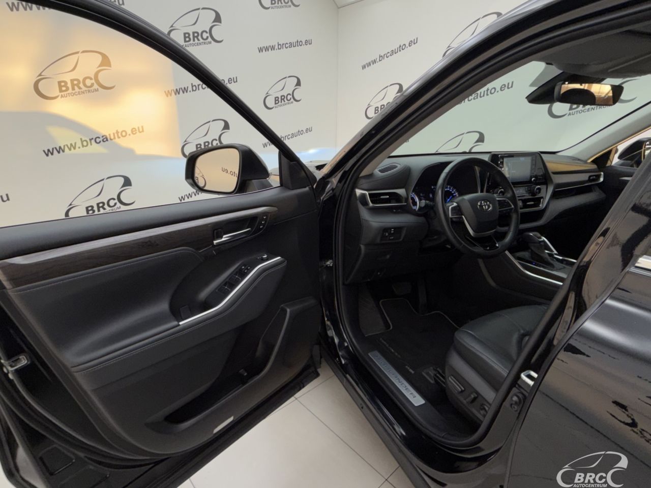 Toyota Highlander | 16