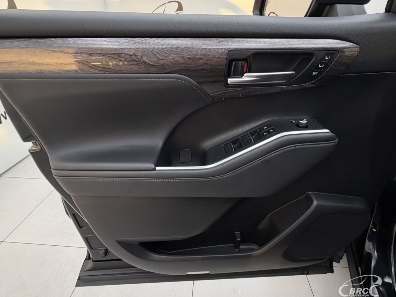 Toyota Highlander | 17