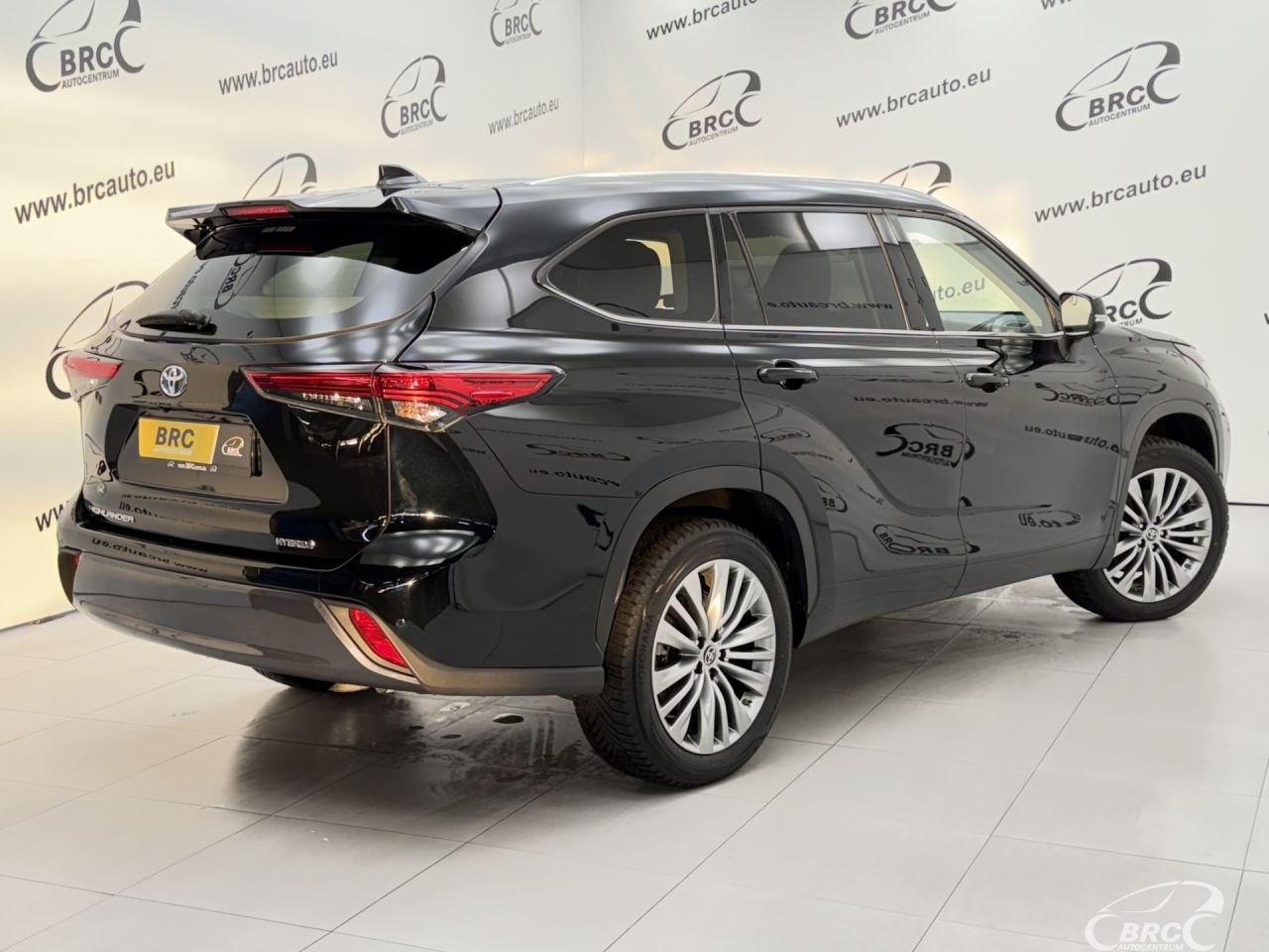 Toyota Highlander | 1