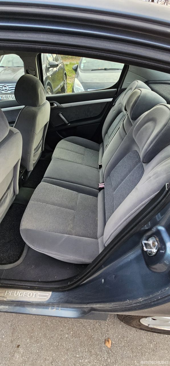 Peugeot 407 | 10
