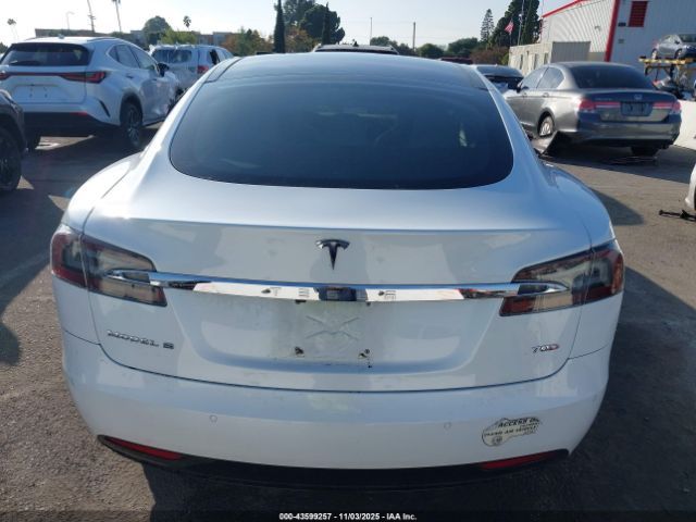 Tesla Model S | 15