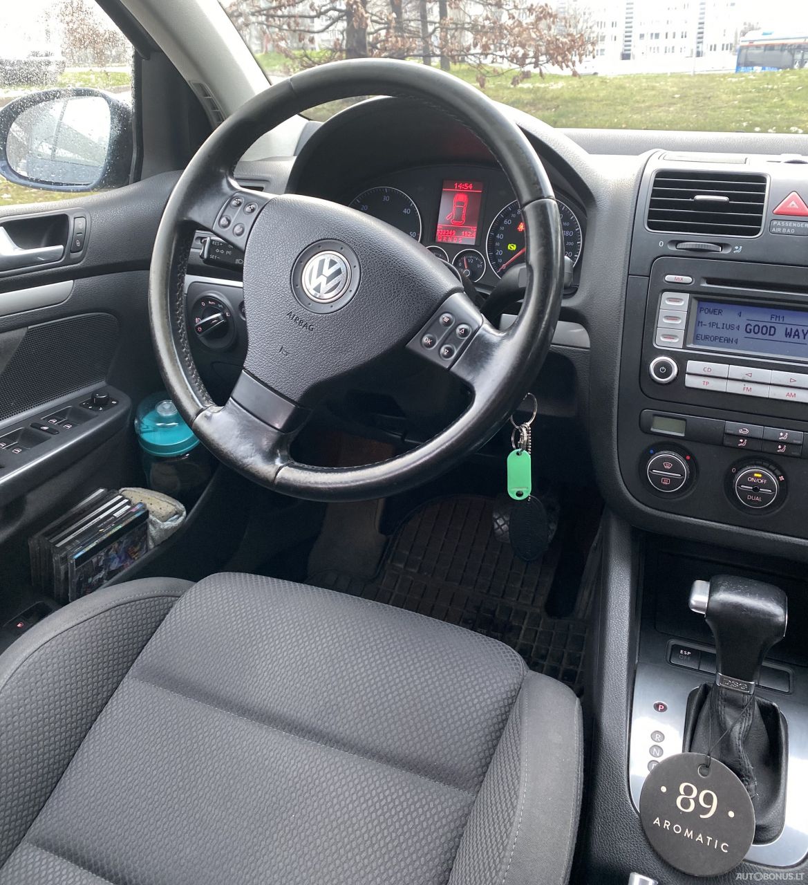 Volkswagen Golf | 14