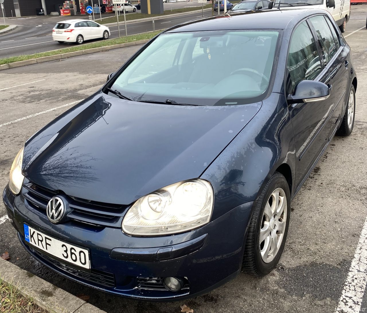 Volkswagen Golf | 1