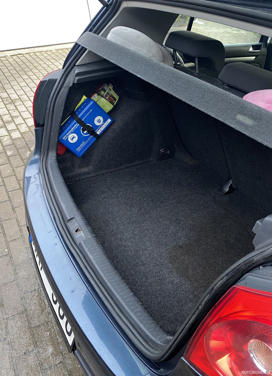 Volkswagen Golf | 21