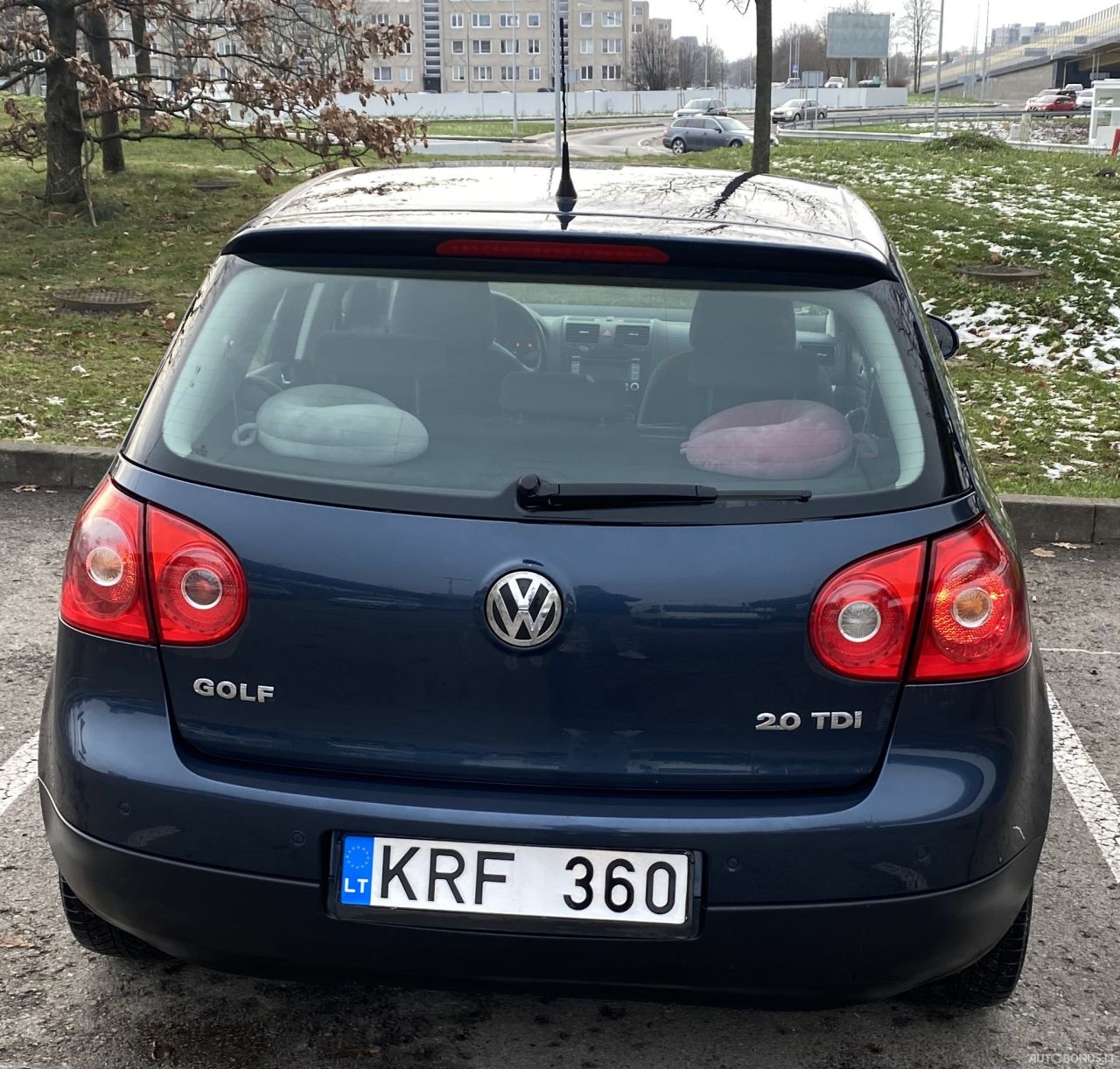 Volkswagen Golf | 3