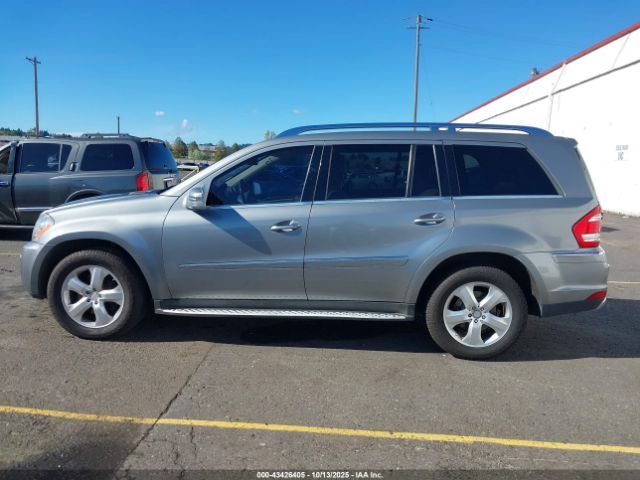 Mercedes-Benz GL450 | 14