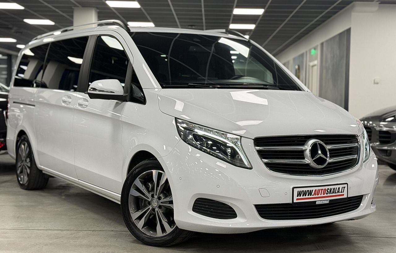 Mercedes-Benz V220 | 35