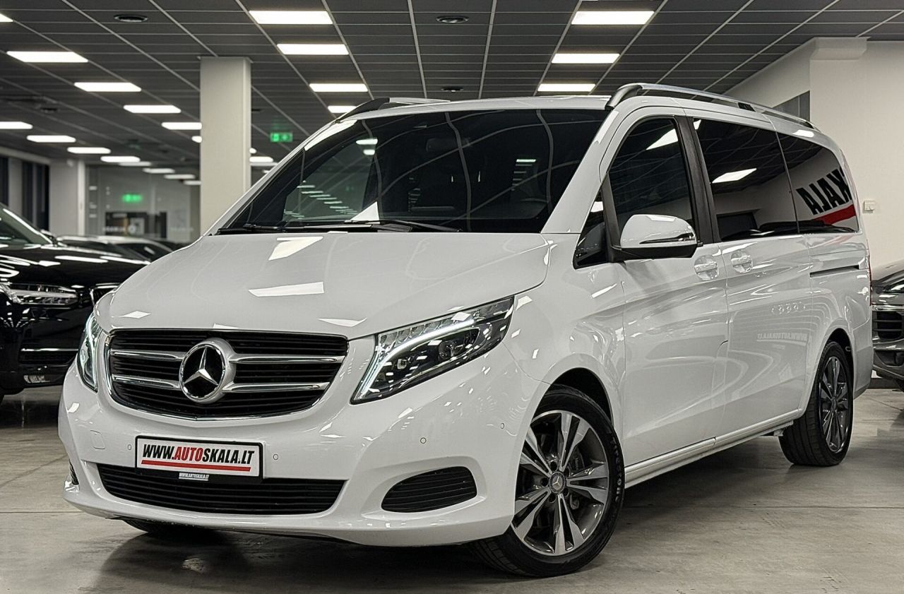 Mercedes-Benz V220 | 30