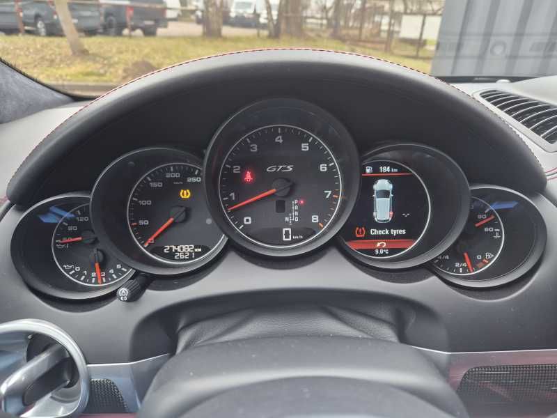 Porsche Cayenne | 24