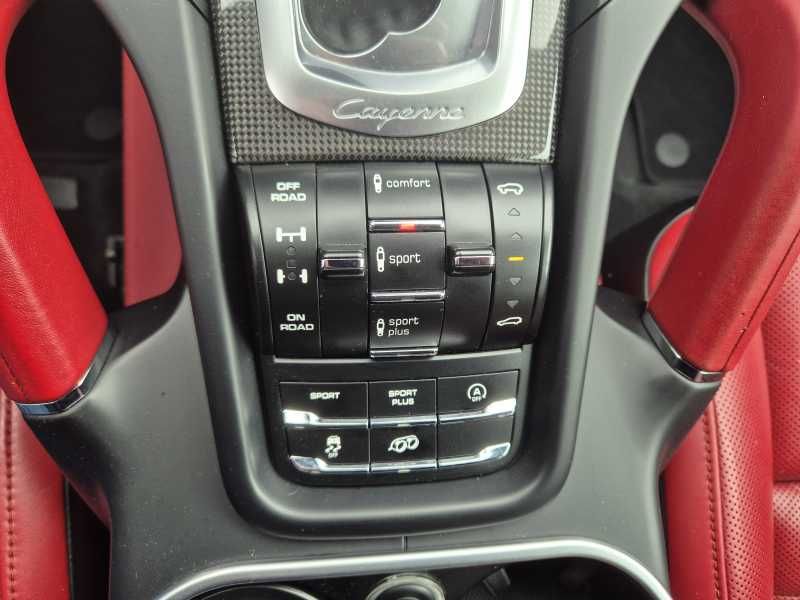 Porsche Cayenne | 15