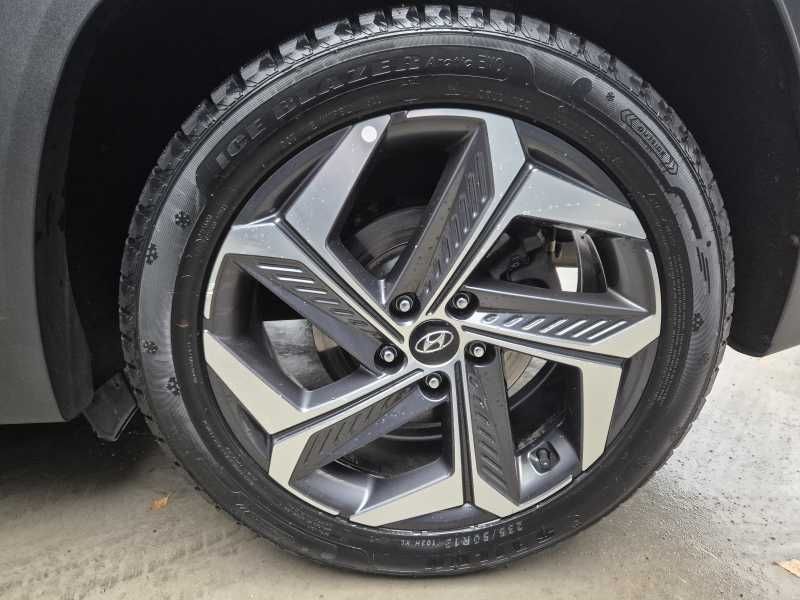 Hyundai Tucson | 27