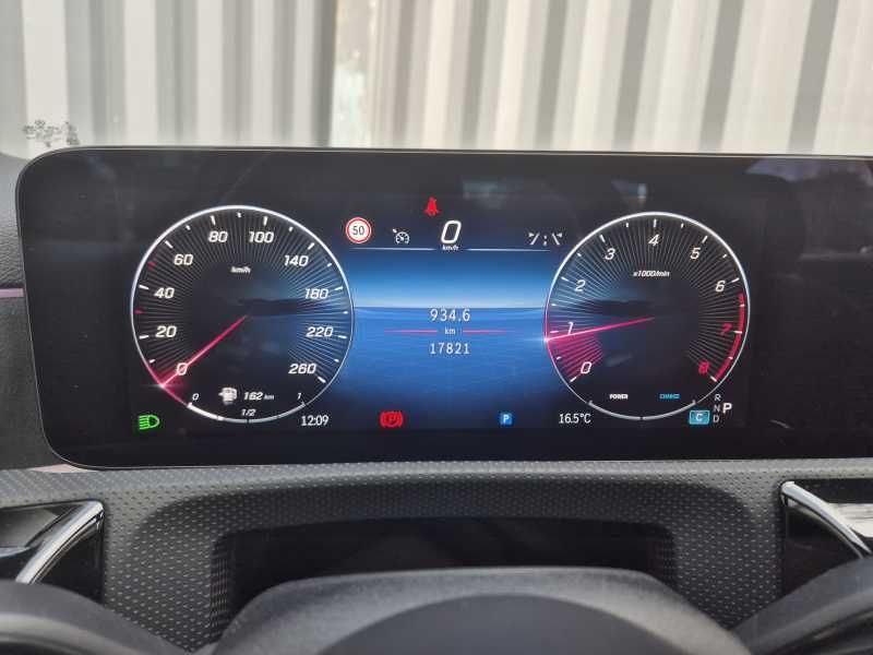 Mercedes-Benz A180 | 22