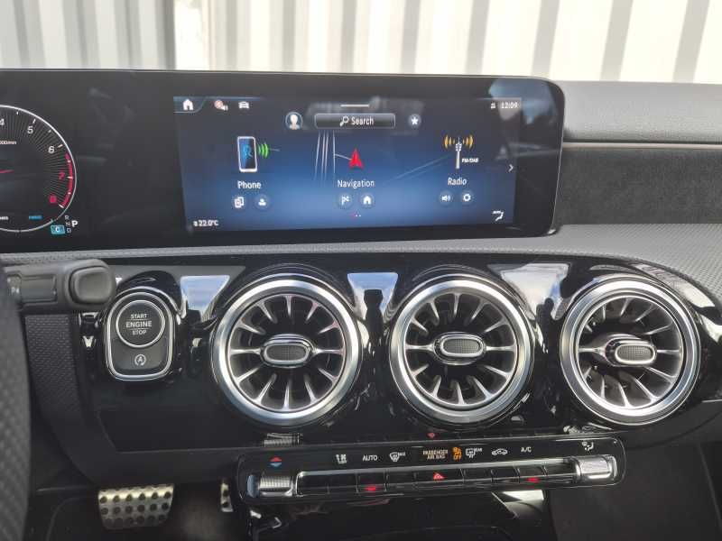 Mercedes-Benz A180 | 12