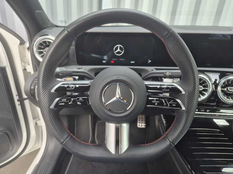 Mercedes-Benz A180 | 9