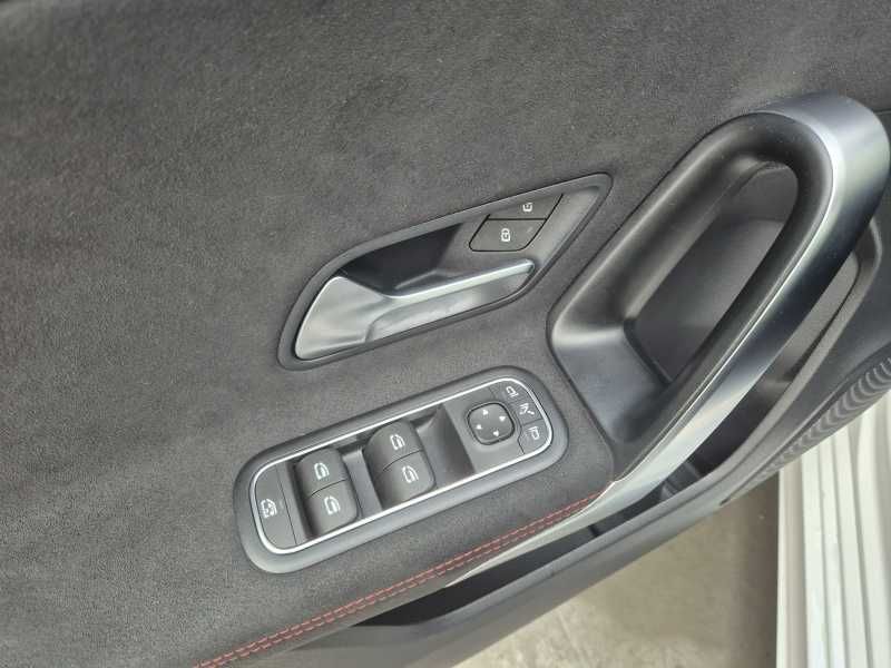 Mercedes-Benz A180 | 21