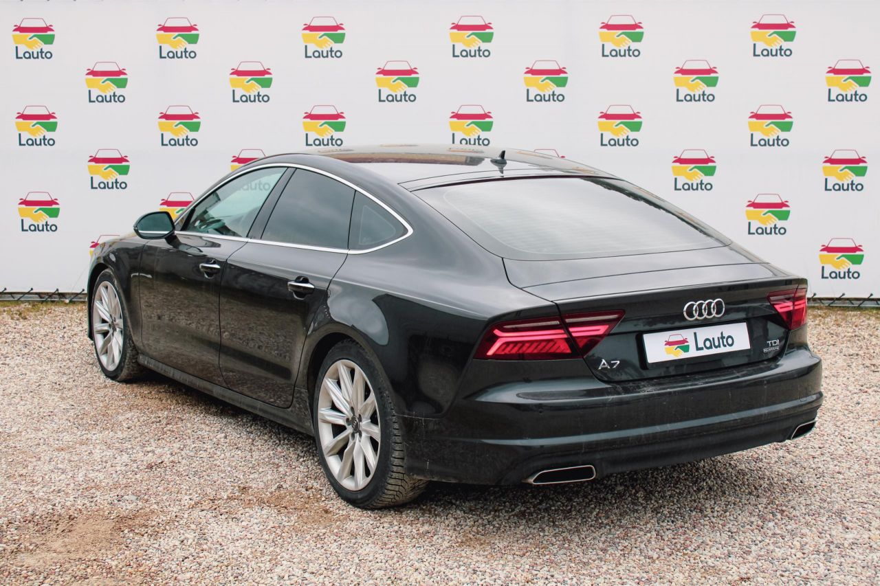 Audi A7 | 3